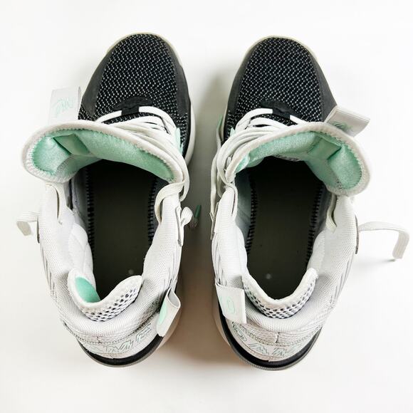 Adidas DAME 8 basketball shoes black white mint green Mens Size 9 main image 12